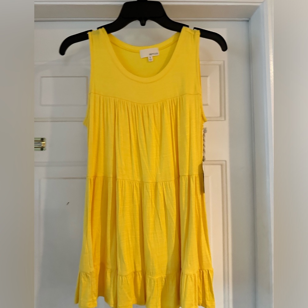 Dept222 yellow summer top